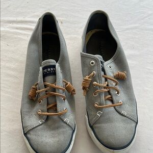 Sperry Boat Shoes Light Grey with Cushioned Collar and Two-Eyelet Lacing